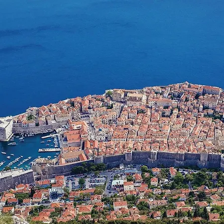 Iva Vojnovica Ii * Dubrovnik